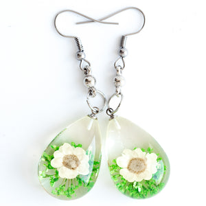 Flower Earrings White Green Orb Bea Earrings